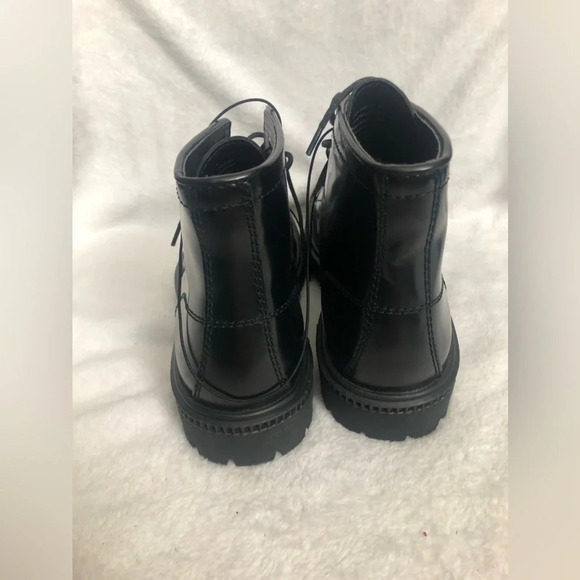 New! Express men’s Black patent Leather lace-up Combat Boots Size 9 main image 7